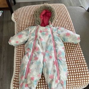 12 month Oshkosh snow suit